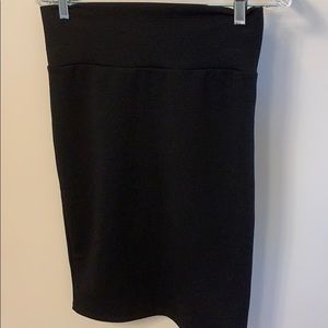 Black Cassie lularoe